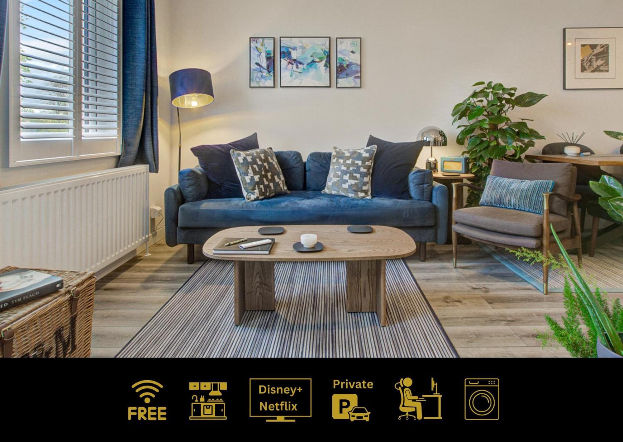 Stylish, Business Traveller Friendly Apartment, With Free Parking And Netflix Farnborough  Eksteriør billede